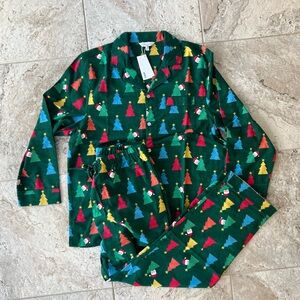 The Company Store NWT Flannel Peekaboo Santa Men's Button Down Pajama Set, XL